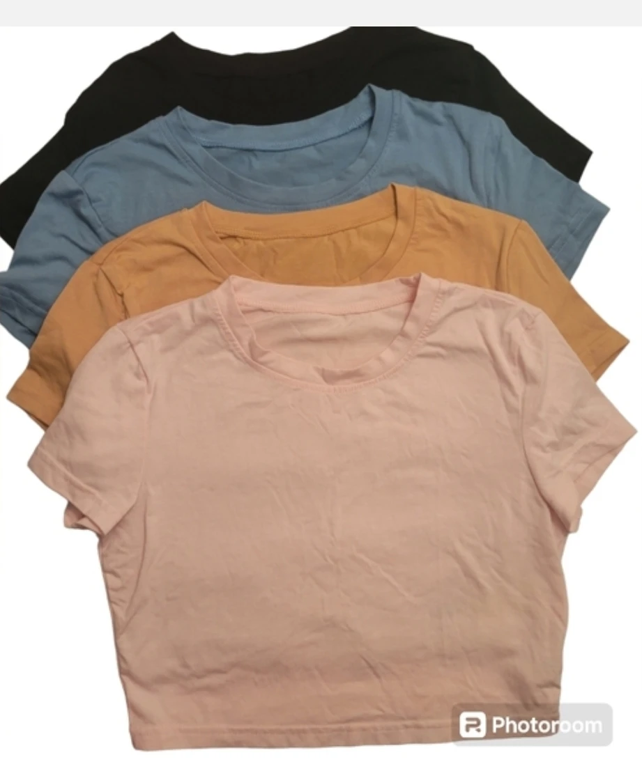 BUNDLE OF 4 CROPPED T-SHIRTS