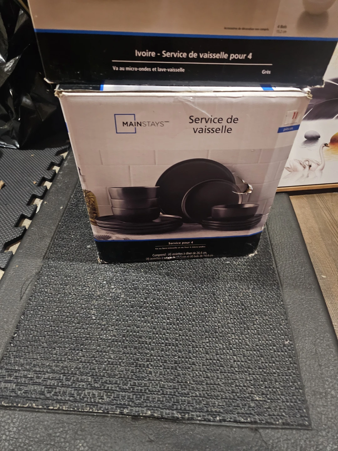 Mainstays 12-Piece Black Dinnerware Set - photo 2