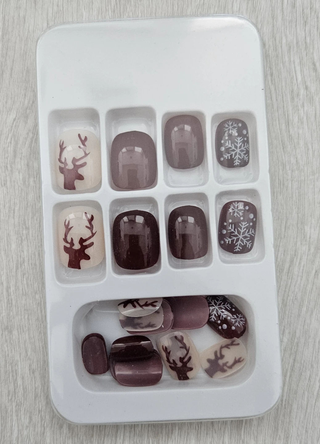 Christmas Themed Press-On Nails