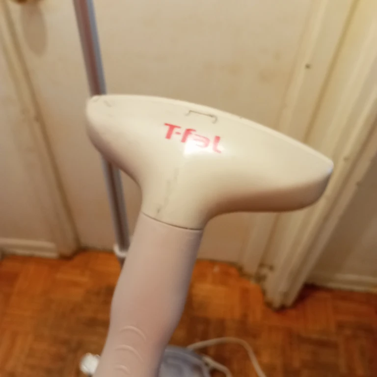 T-fal Garment Steamer - photo 4