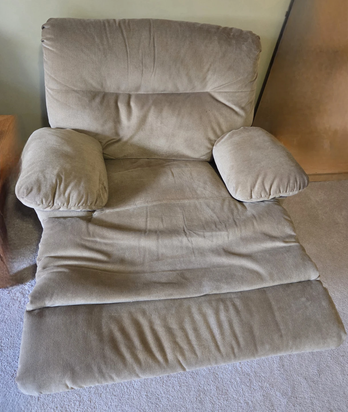 Beige Manual Reclining Sofa and Chair set - photo 4