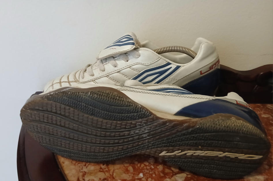 Umbro Diamondback Soccer Shoes - photo 4