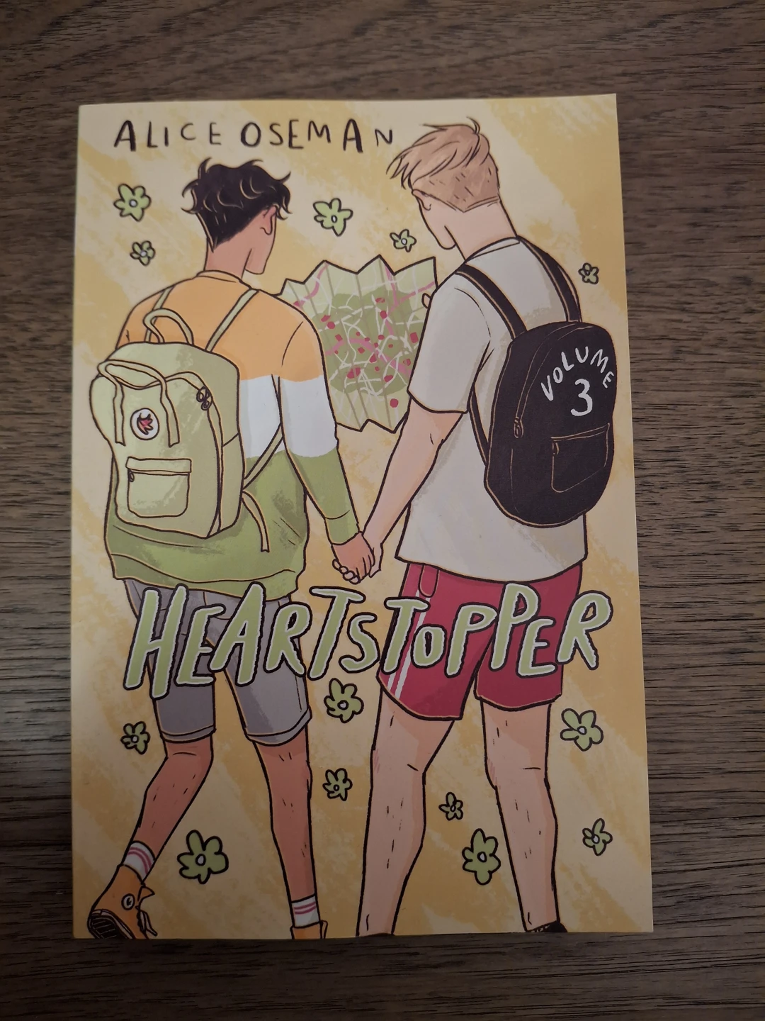 Heartstopper Volumes 1-4 by Alice Oseman - photo 4