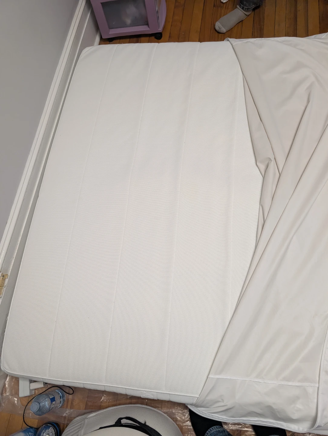 IKEA VESTERÖY Queen Mattress - photo 2