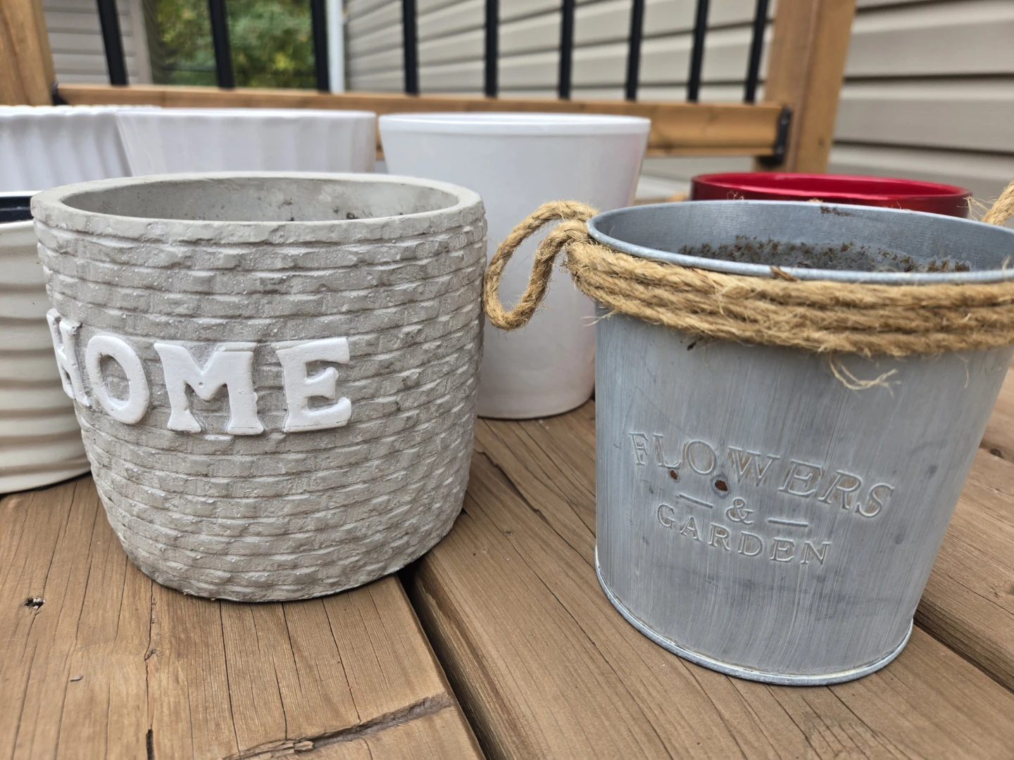 Variety of pots - photo 2