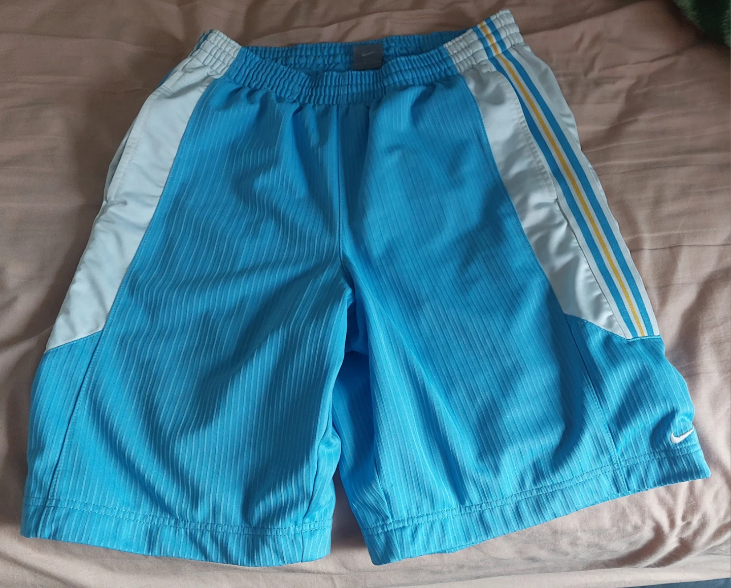 Nike Basketball Shorts with Pockets size Medium