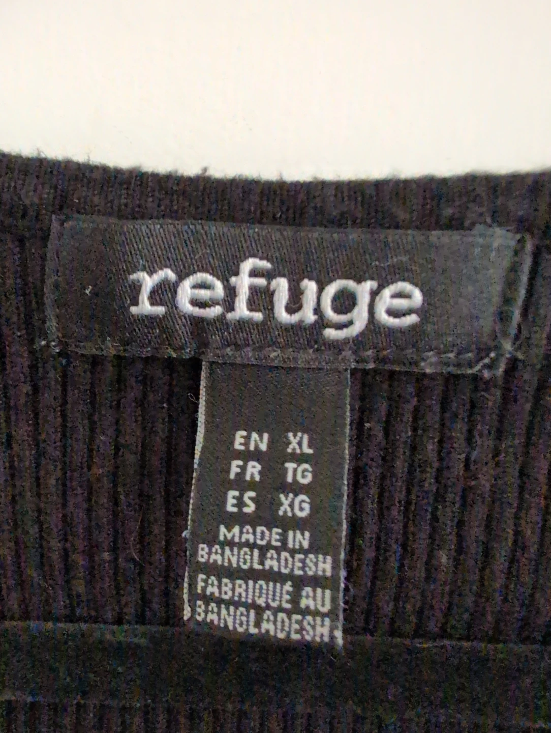 Refuge Black Ribbed Long Sleeve Cropped Top - photo 4