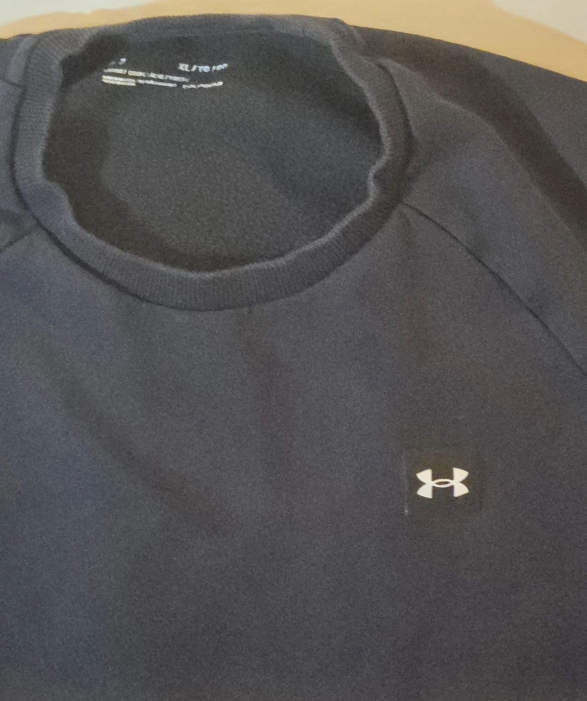 Under Armour Men's Black Fleece Crew Neck Sweatshirt.  X-LARGE. - photo 3