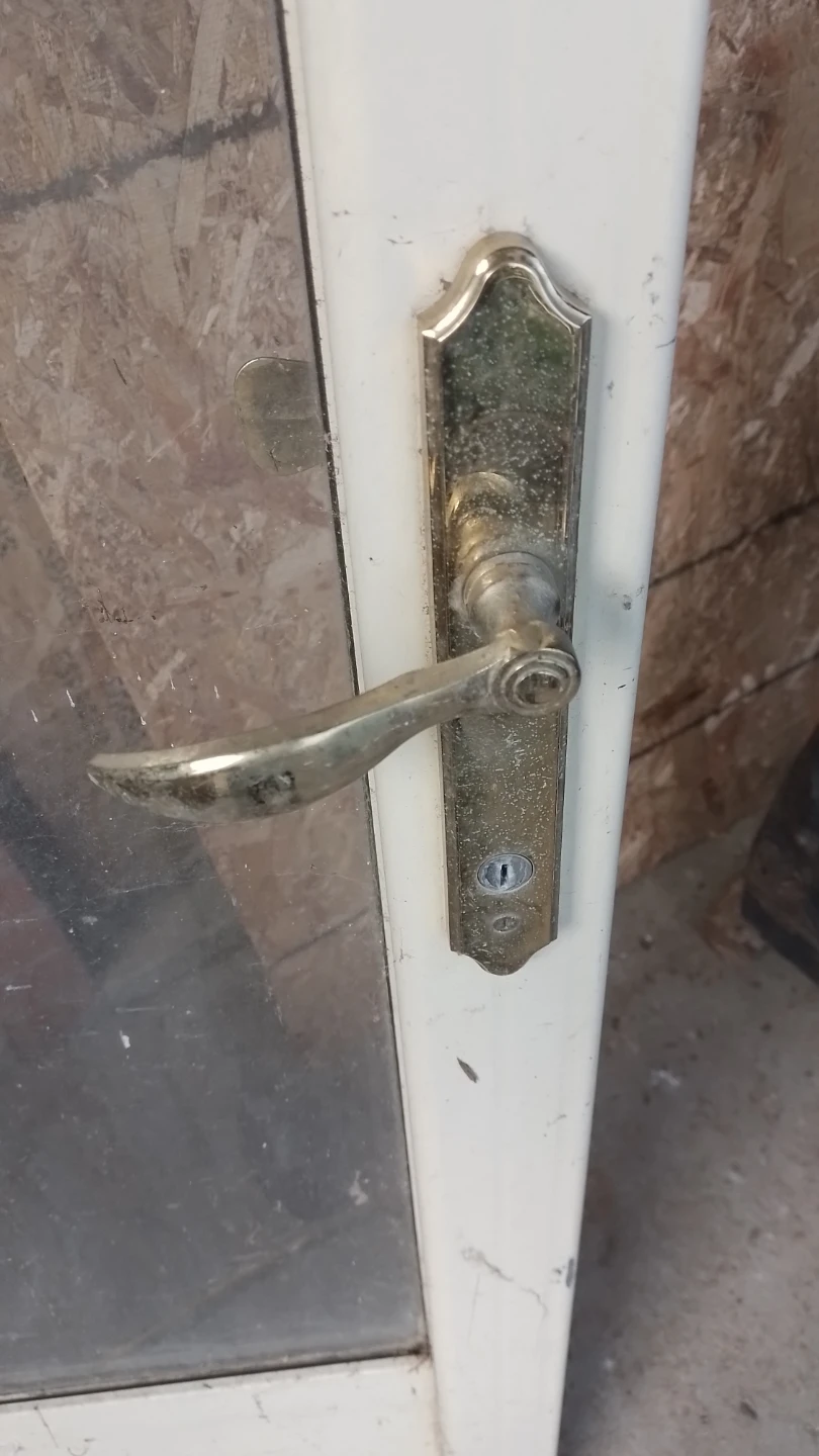 White Aluminum Storm Door - photo 2