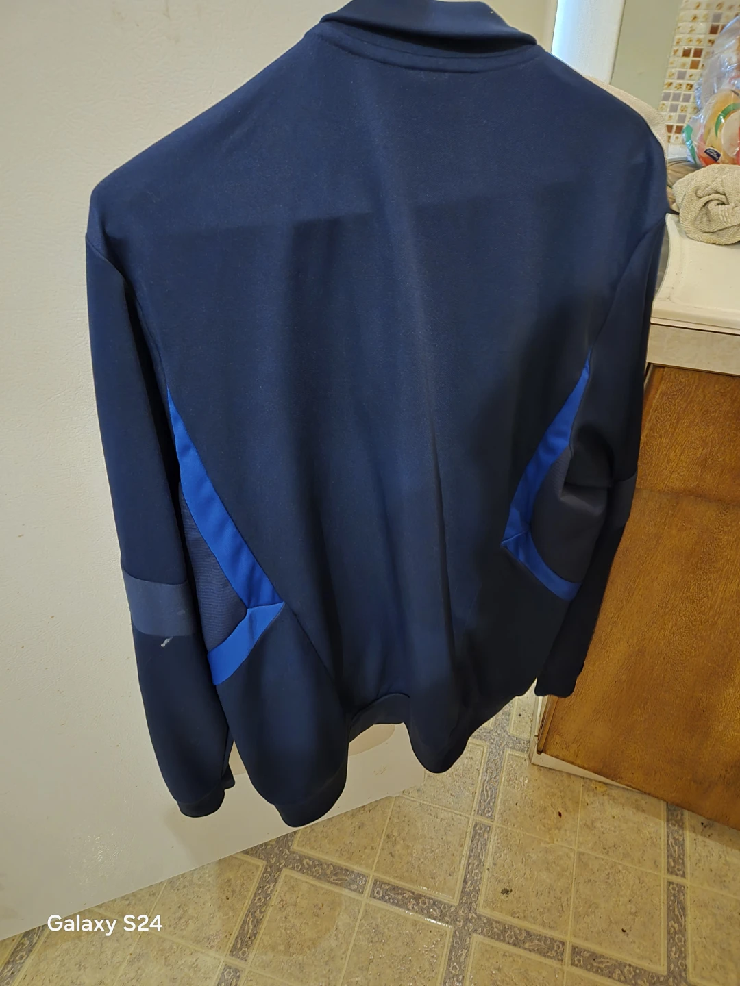 Adidas track jacket in dark blue/white Adidas striping - photo 4