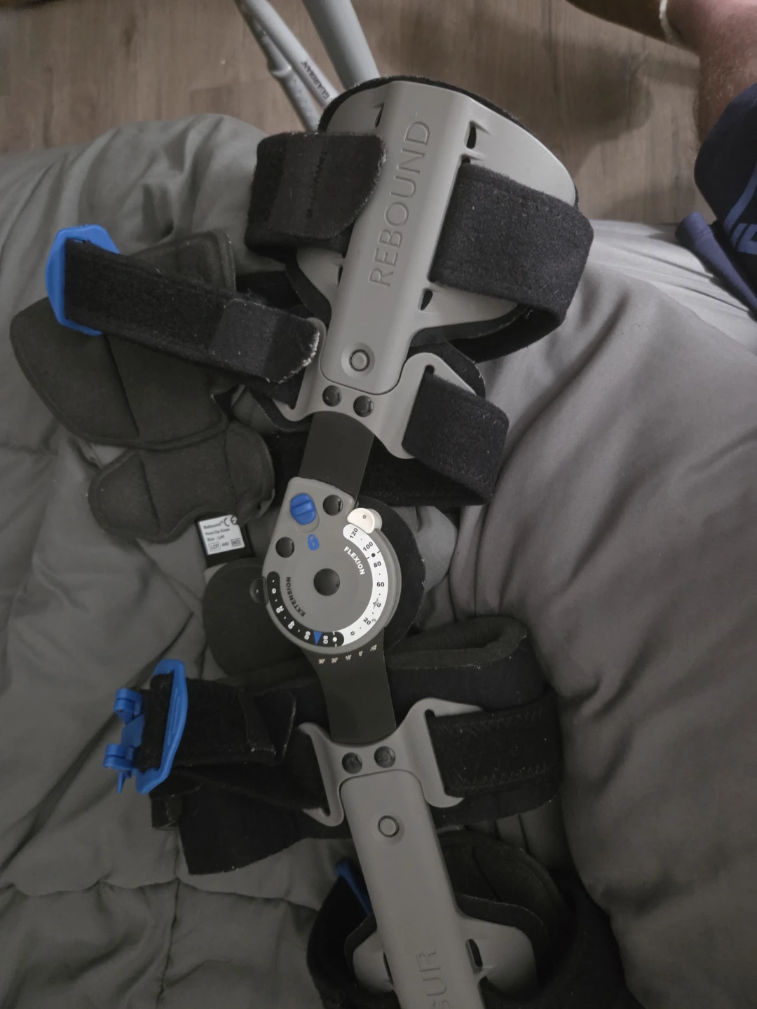 Össur Rebound Knee Brace