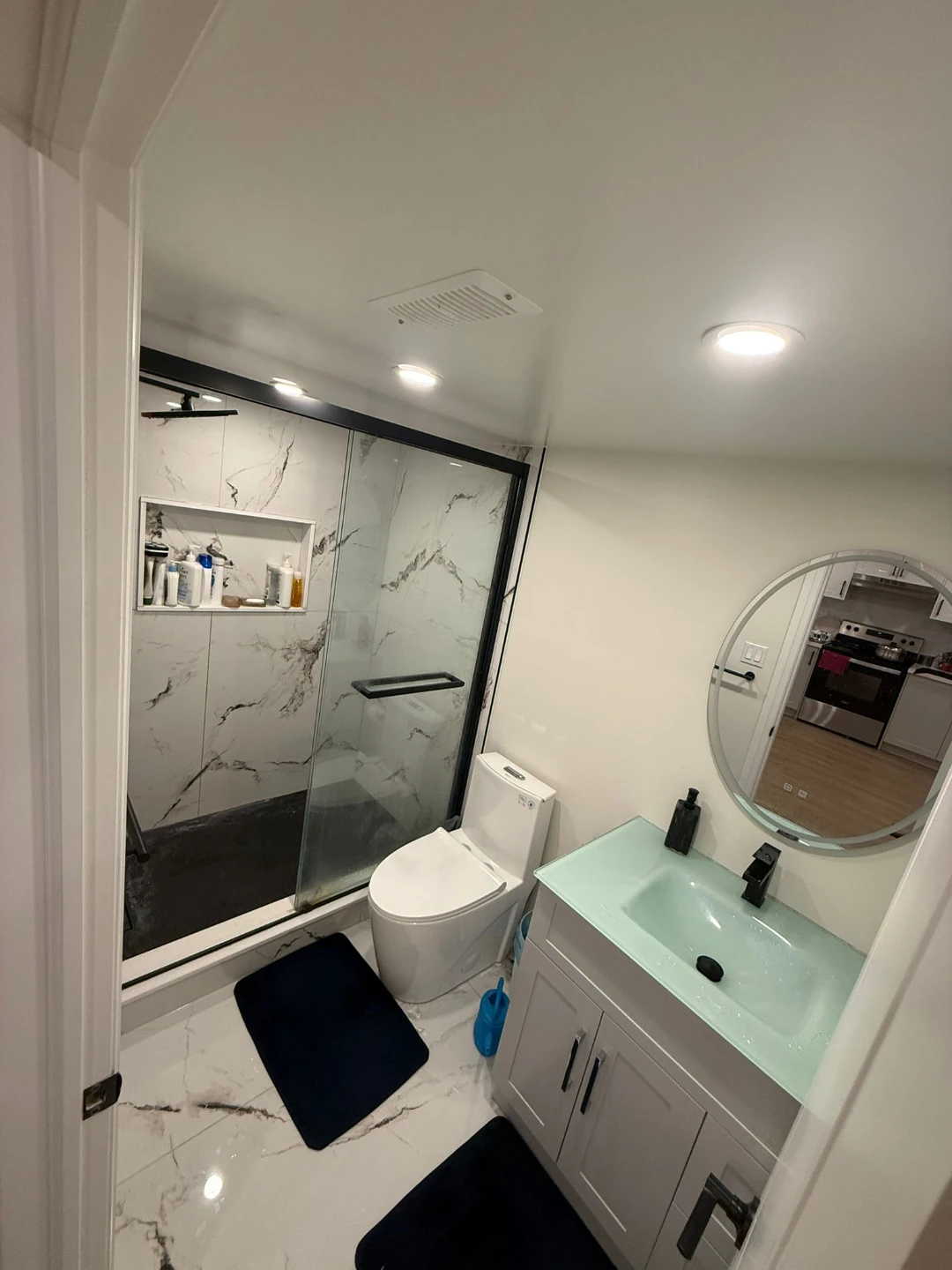 Private Basement Room for Rent – $700/month - photo 4