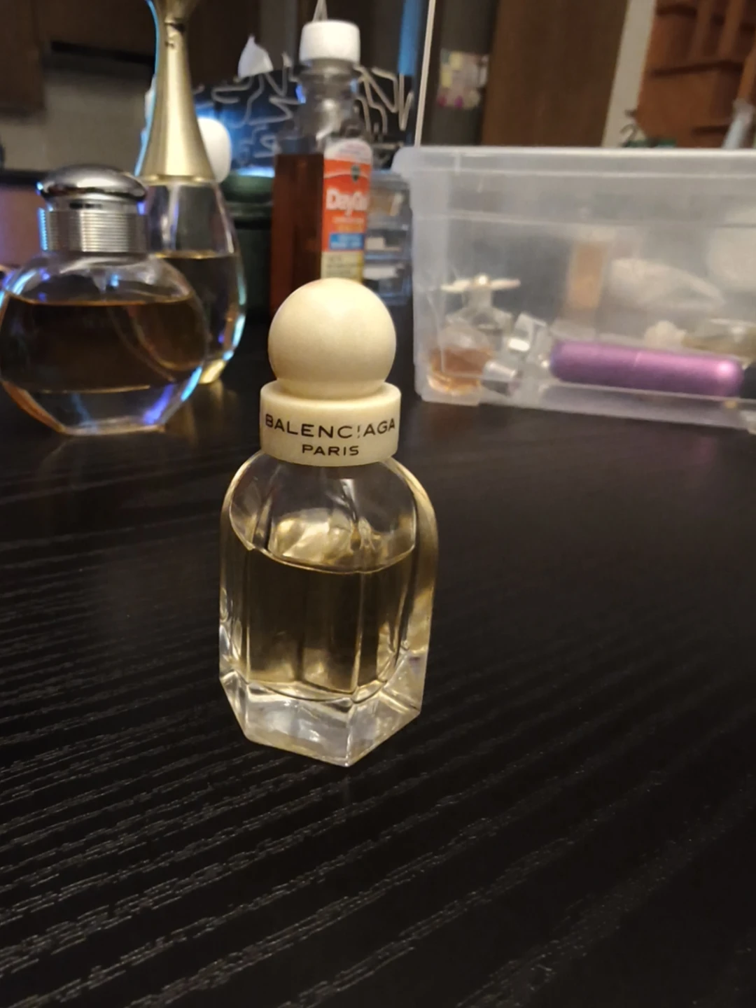 Assorted Designer Perfumes $20 large bottles, $10 small - photo 5
