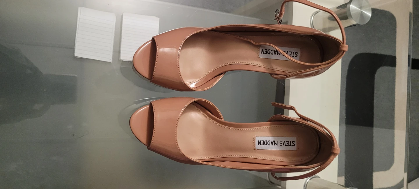 Steve Madden Nude Patent Heels