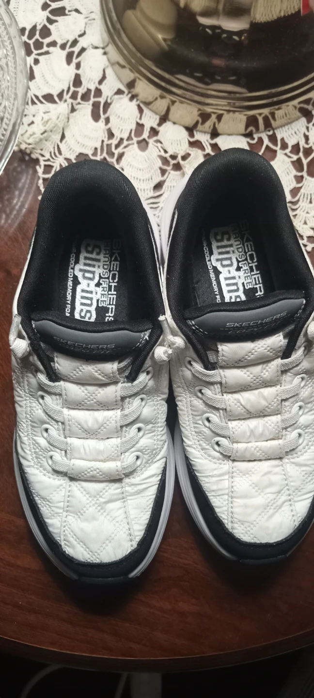 Children's  Skechers Slip-ins Shoes Size 12