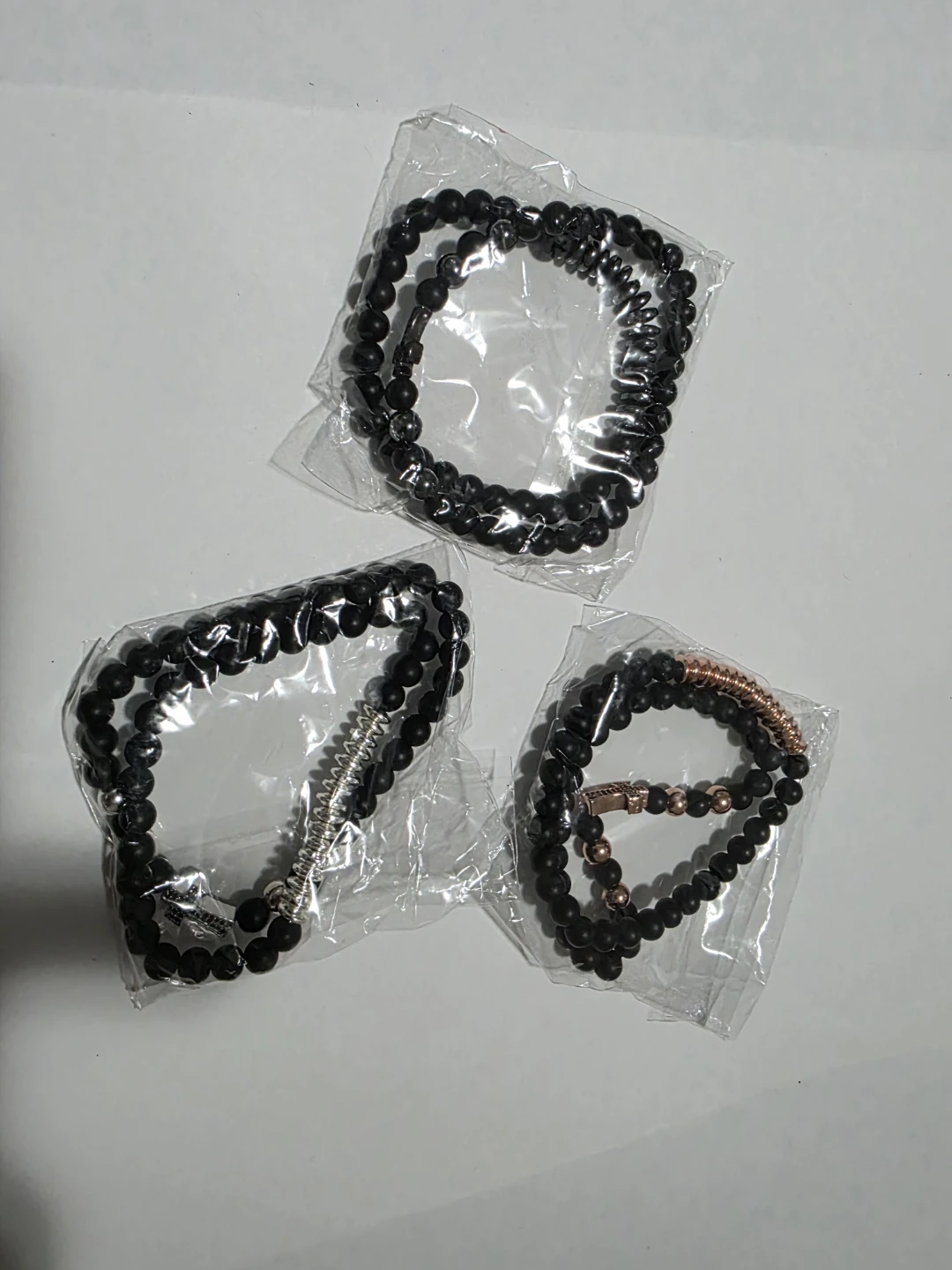 Set of 3 beaded bracelets with cross charms - photo 3