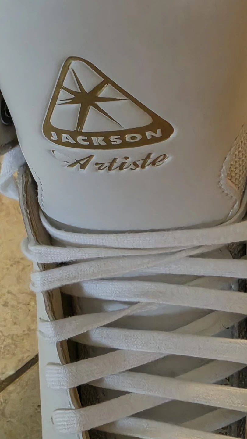 🏈Jackson Artiste Figure Skates Size 8C - photo 2