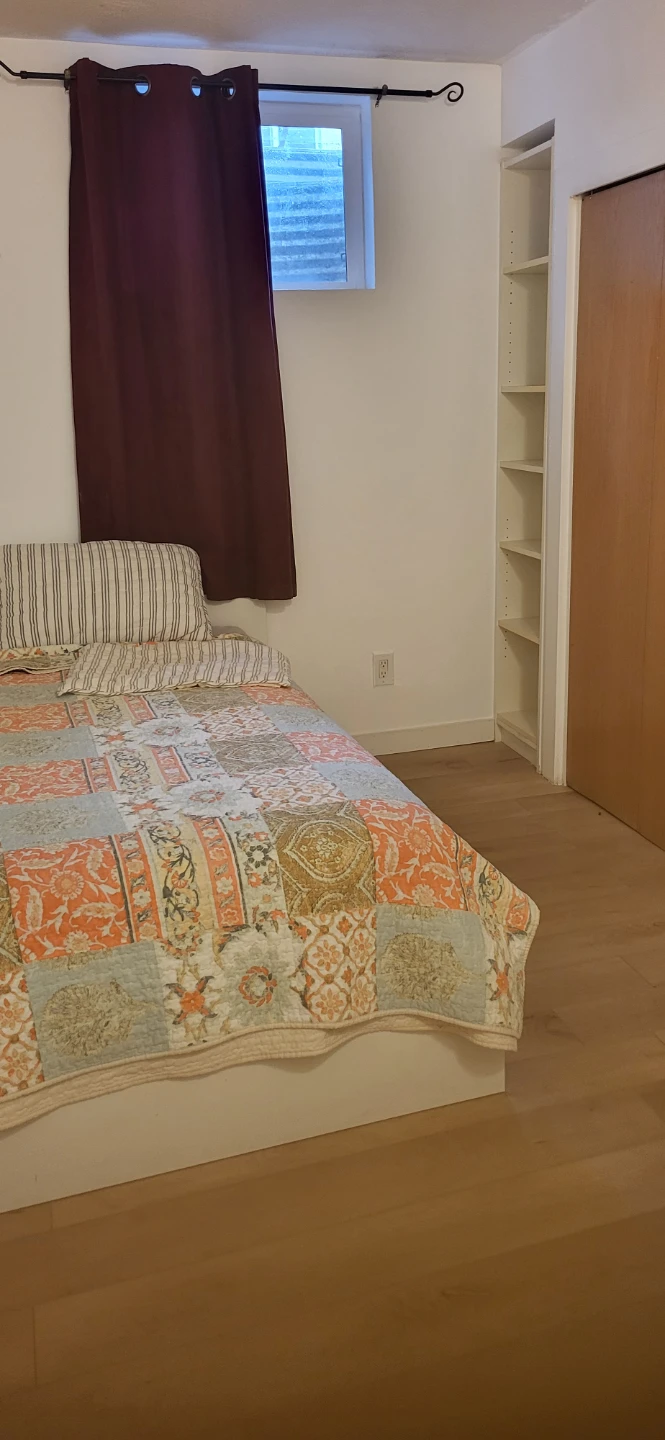 Basement for Rent - photo 4