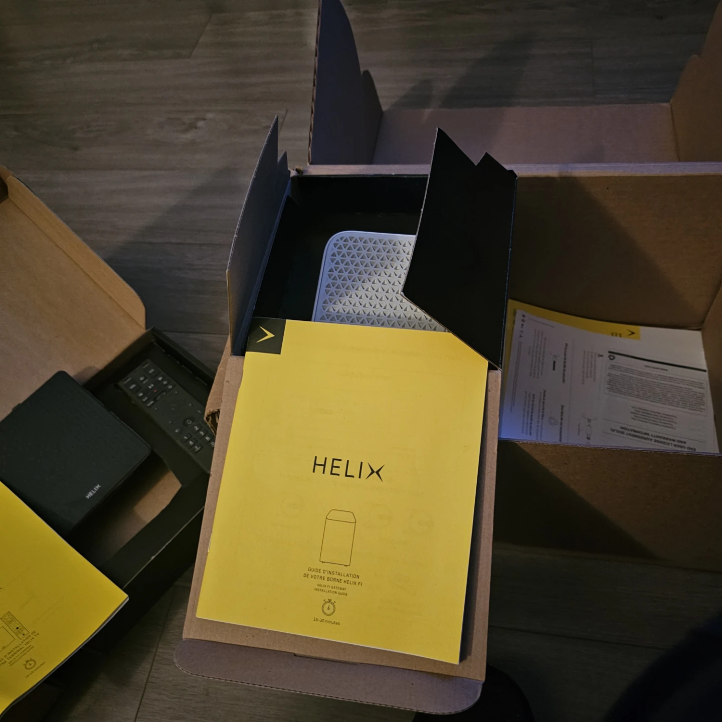 Videotron Helix Wi-Fi Gateway and TV Terminal Set - photo 3