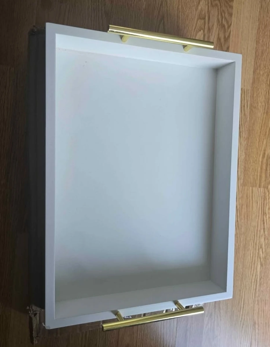 Tray
