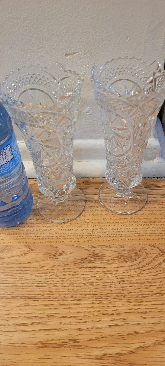Set of Two crystal Vases - photo 2