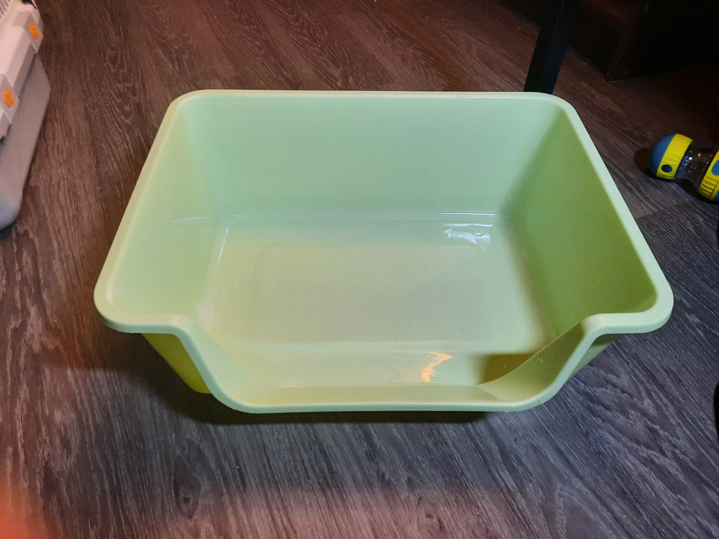 Light Green Pet Litter Box - photo 2