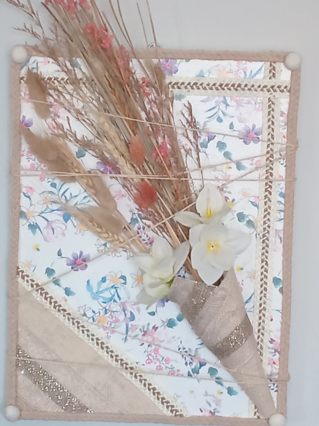 Wall Hanging Dried Flower Arrangement