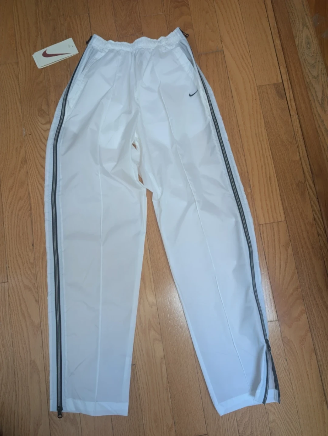 Brand New Nike Women's White Track Pants 🏈
