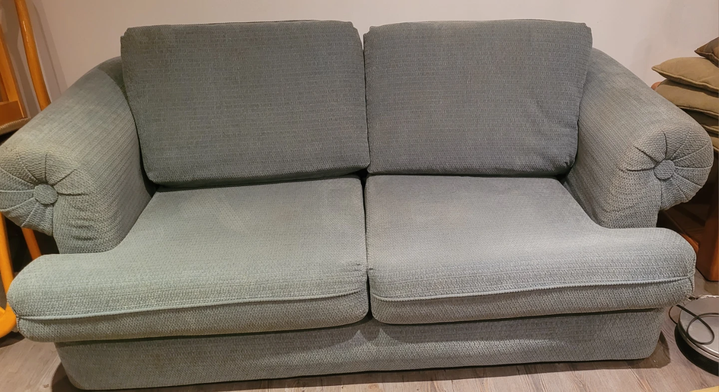 KROEHLER couch love seat and large ottoman - photo 2