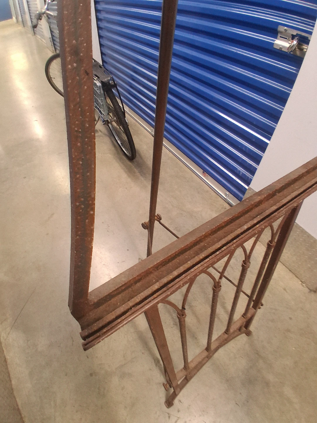 Vintage Gothic Metal Art Easel 🏈 - photo 2