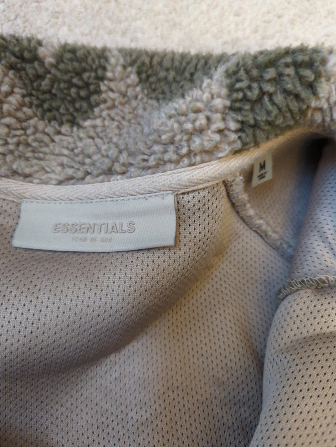 Essentials Fear of God Camo Sherpa Fleece - photo 3