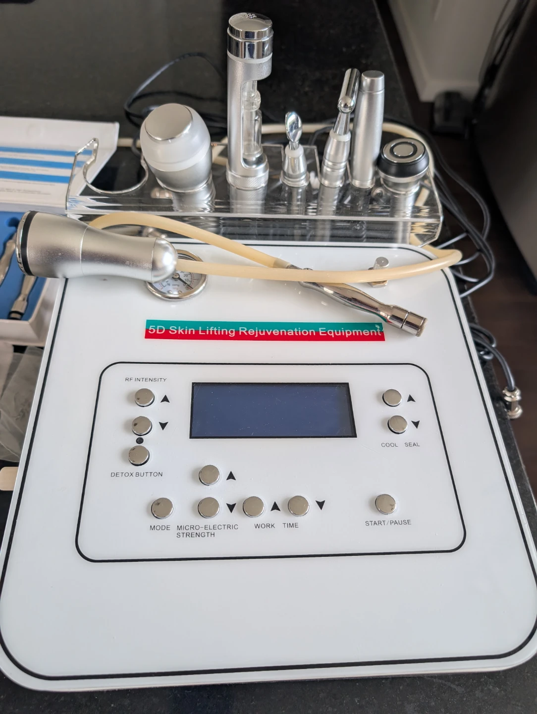 5D Skin Lifting & Diamond Microdermabrasion Machine