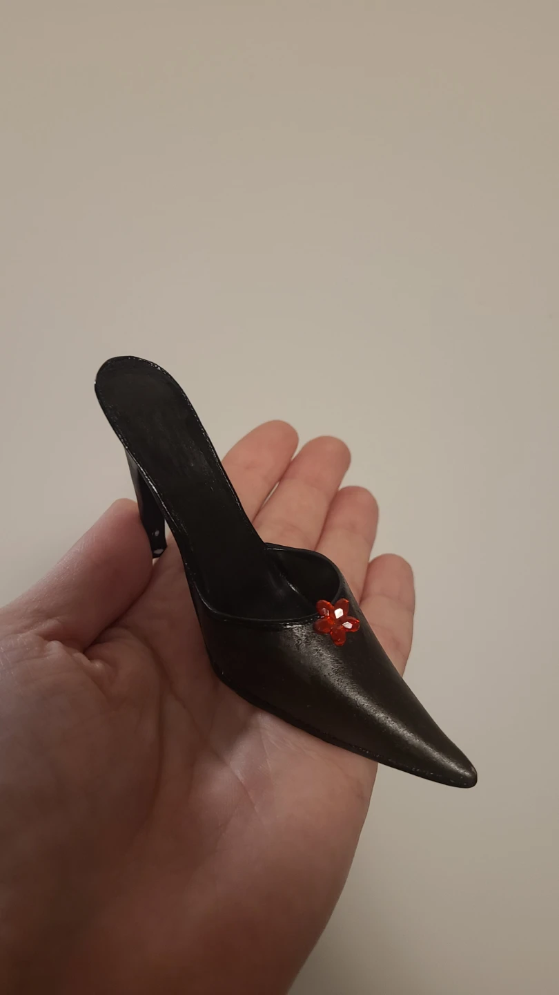 Decorative Mini Black High Heel - photo 2