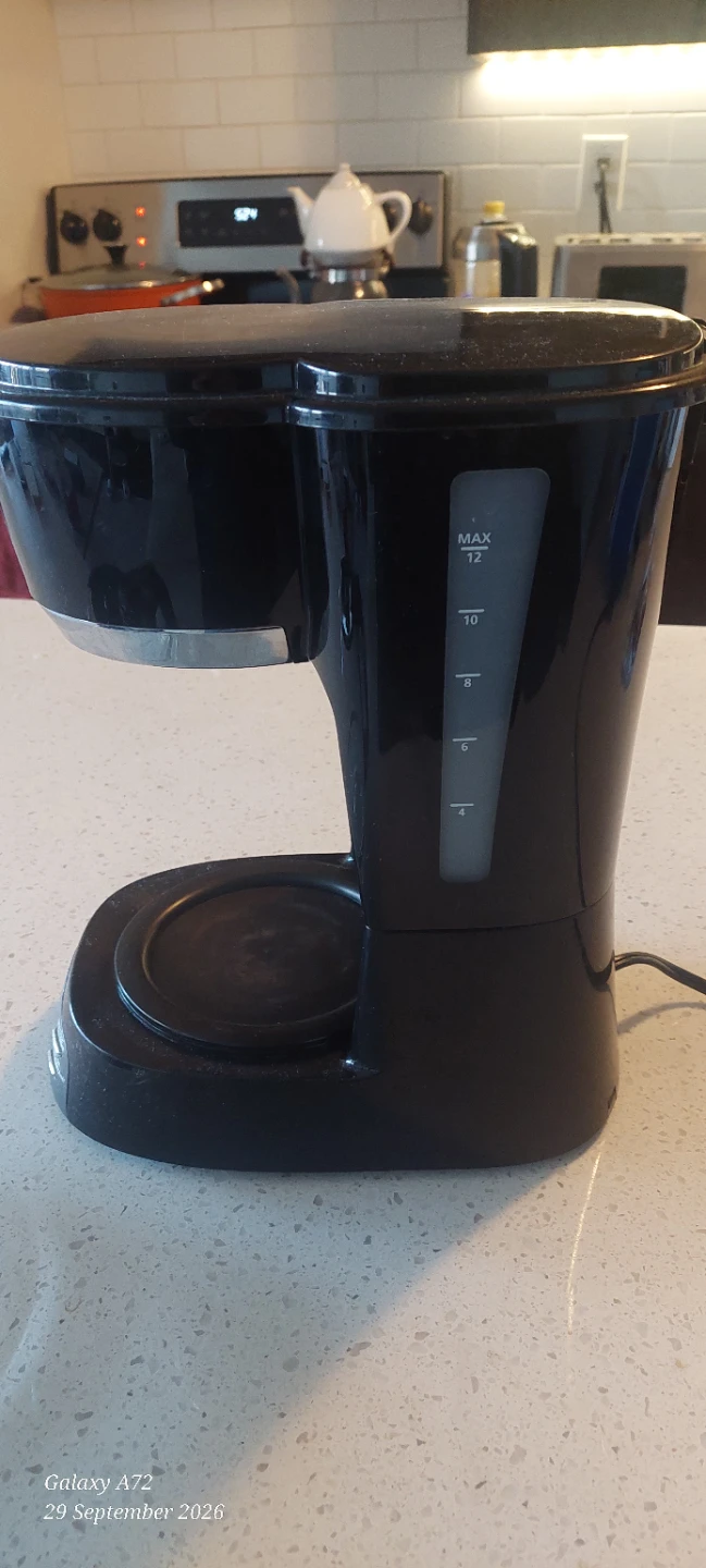 Sunbeam 12-Cup Programmable Coffee Maker - photo 3