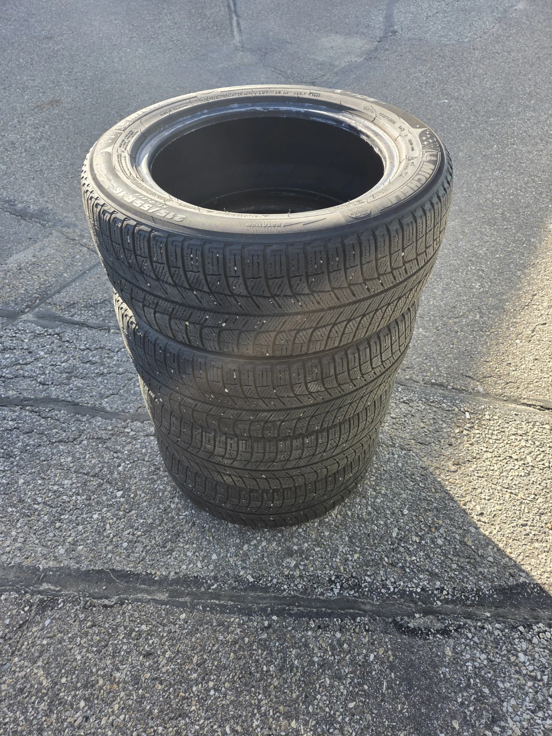 215/55R16  Michelin X-Ice Winter