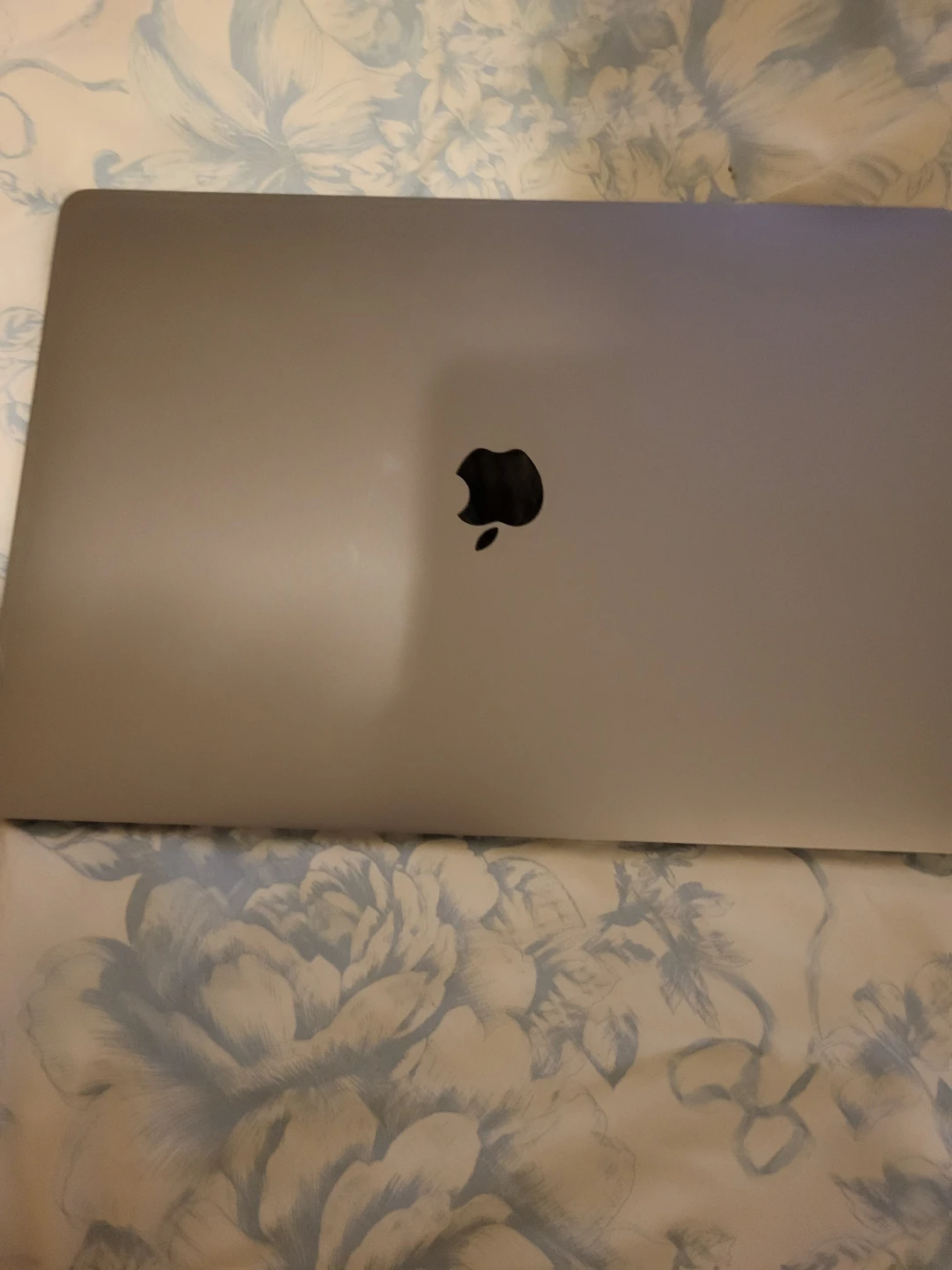 Macbook Pro 2020 500GB - photo 2
