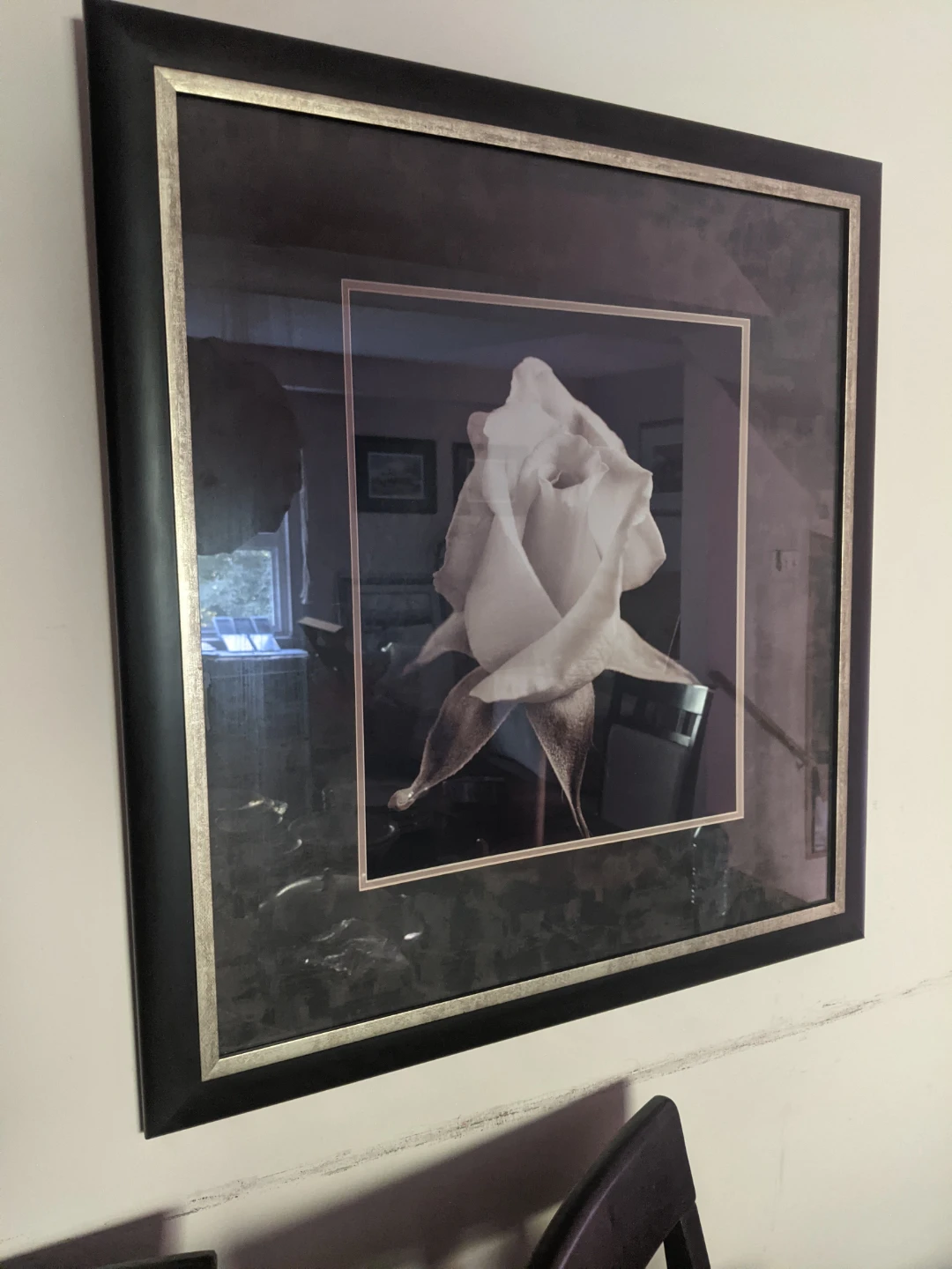 Set of Two Framed Rose Prints - photo 3