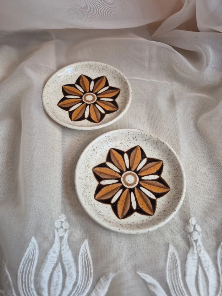 Pair of Vintage Royal Worcester Palissy Kalabar Small Plates - photo 3