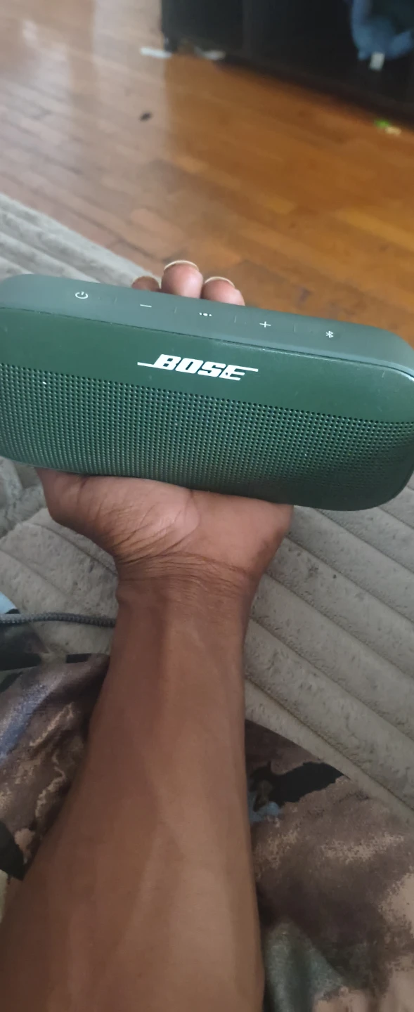 Bose SoundLink Flex Portable Bluetooth Speaker