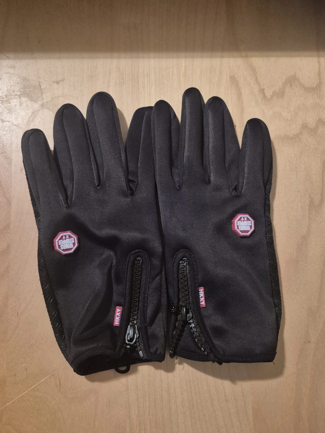 HKXY Black Windproof Zippered Gloves