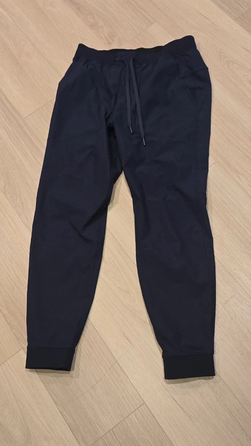 Navy Blue Lululemon Mens Large Joggers