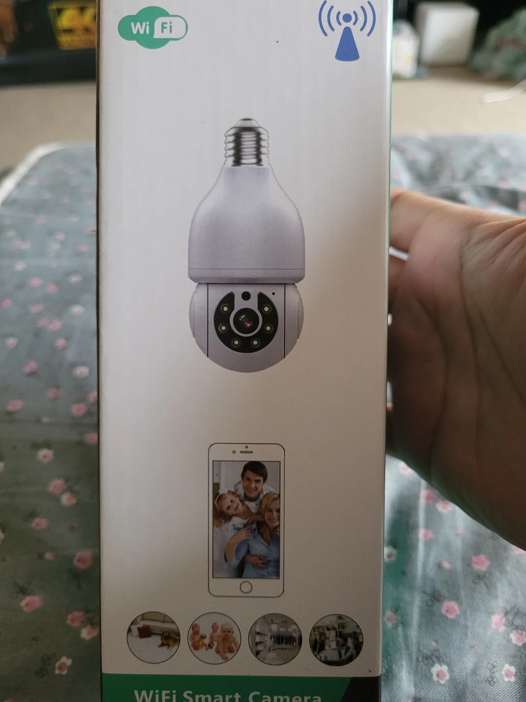 WESECUU Light Bulb Security Camera - photo 2