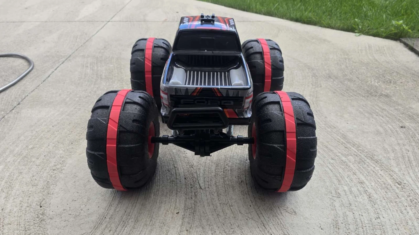 Ford Raptor RC Monster Truck - photo 2
