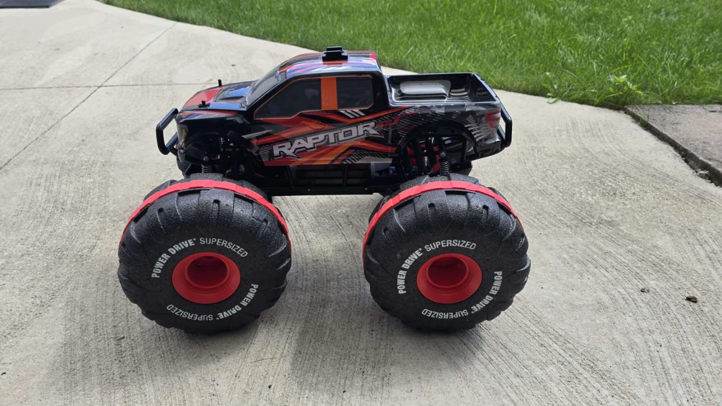 Ford Raptor RC Monster Truck - photo 5