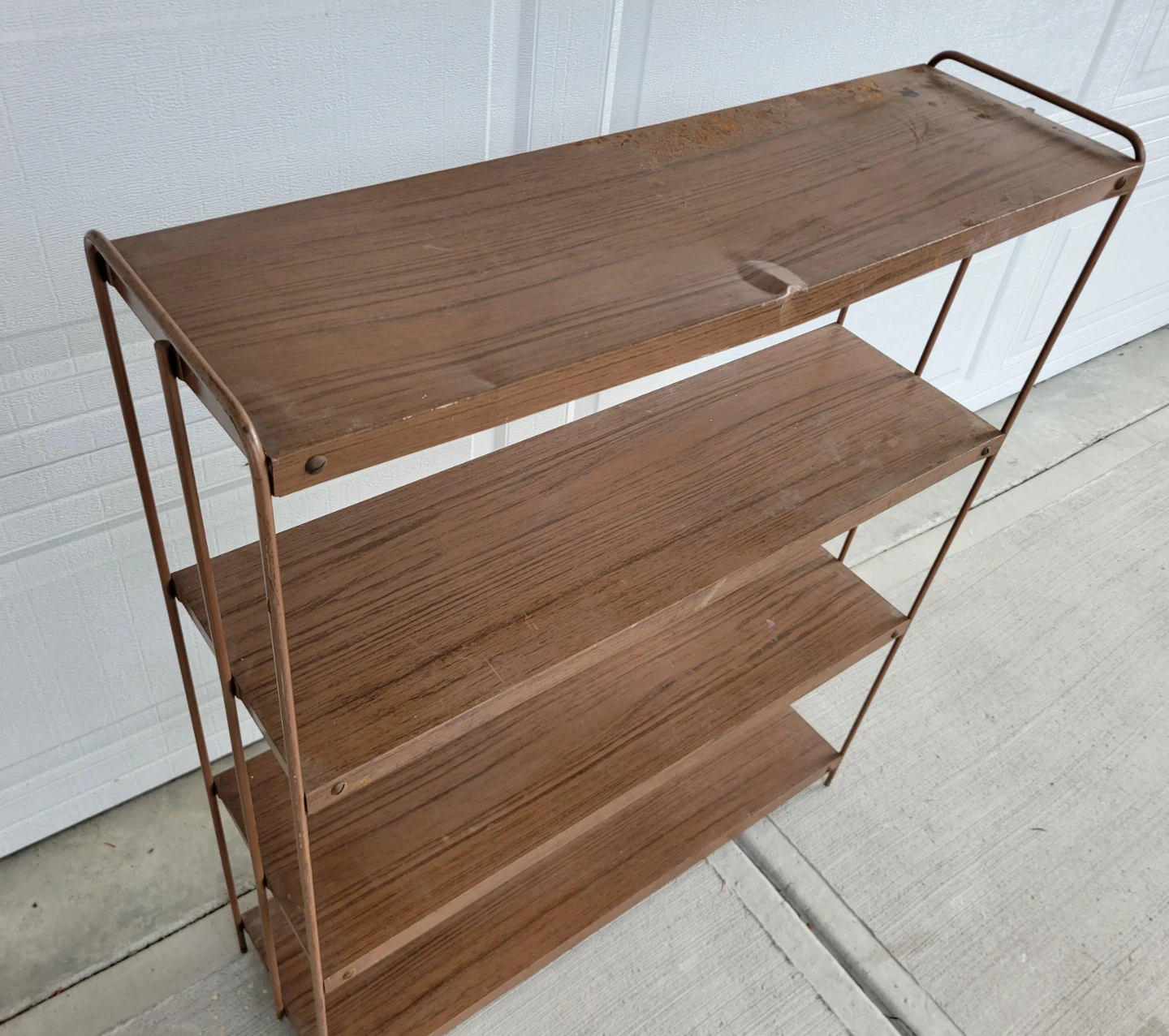 Vintage Mid-Century Metal Four-Tier Shelf / Shelving Unit. - photo 3