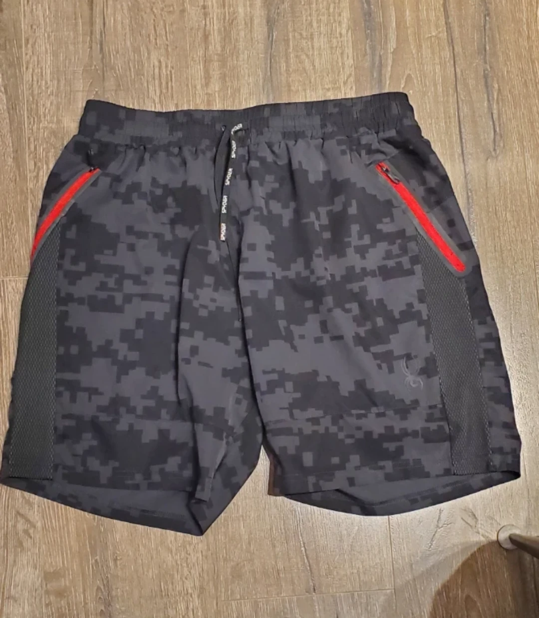 Spyder Mens Medium High Performance Shorts (Like New)