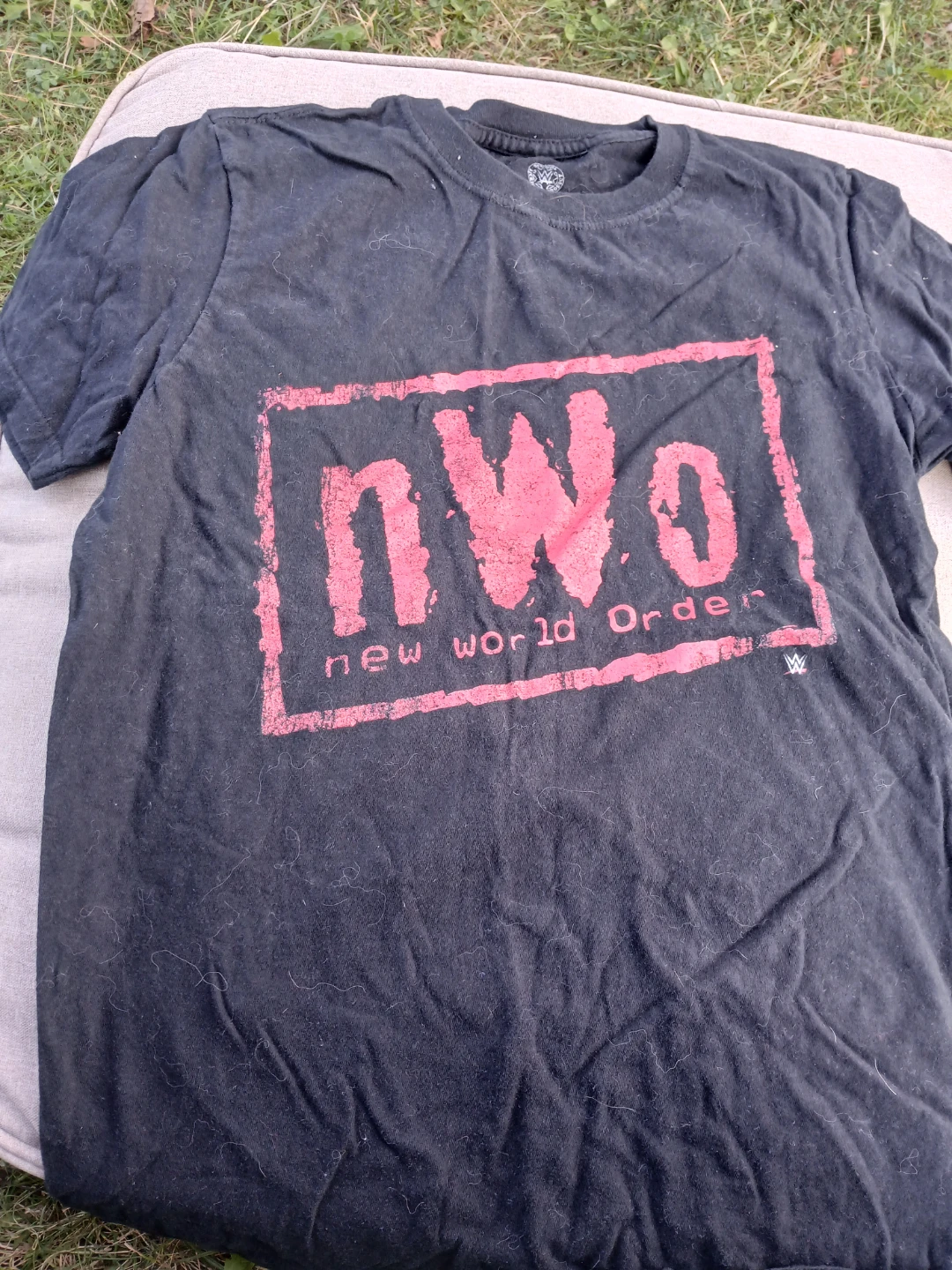 WWE nWo New World Order Black T-Shirt Small