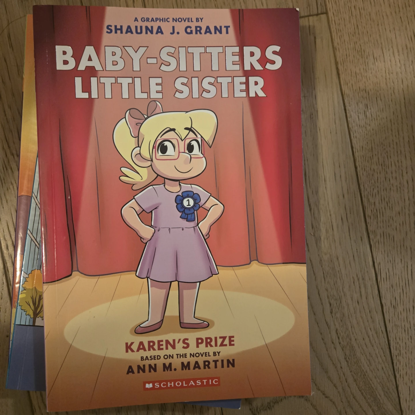 The Baby-Sitters Club Graphic Novels (5 Books) - photo 3