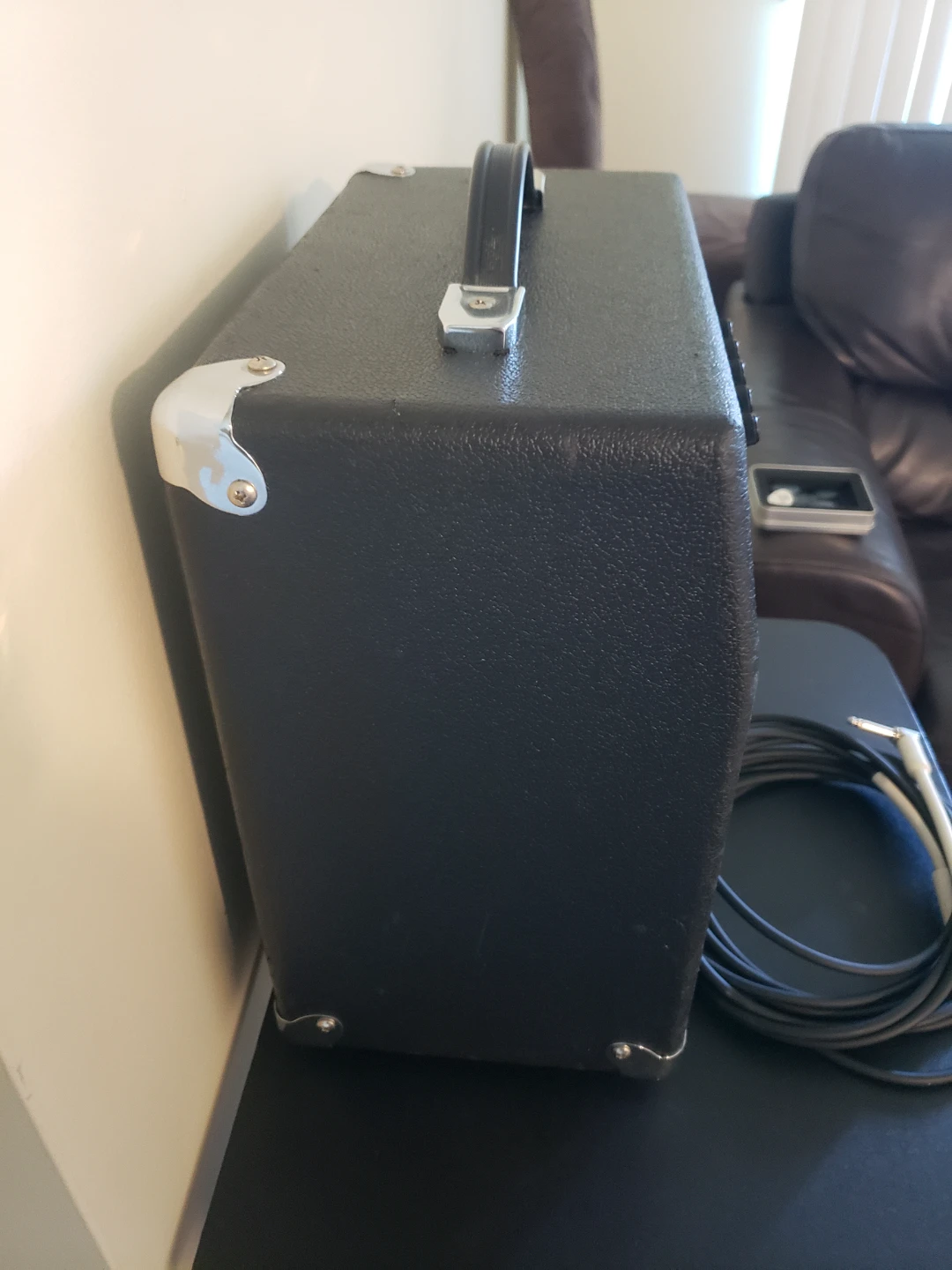 TRADE OR SELL Traynor Bass Mate 10 - photo 2