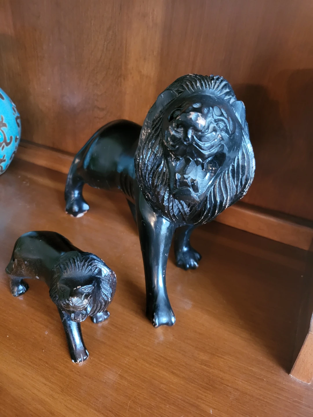 Two Vintage Carved Black Lion Figurines - photo 3
